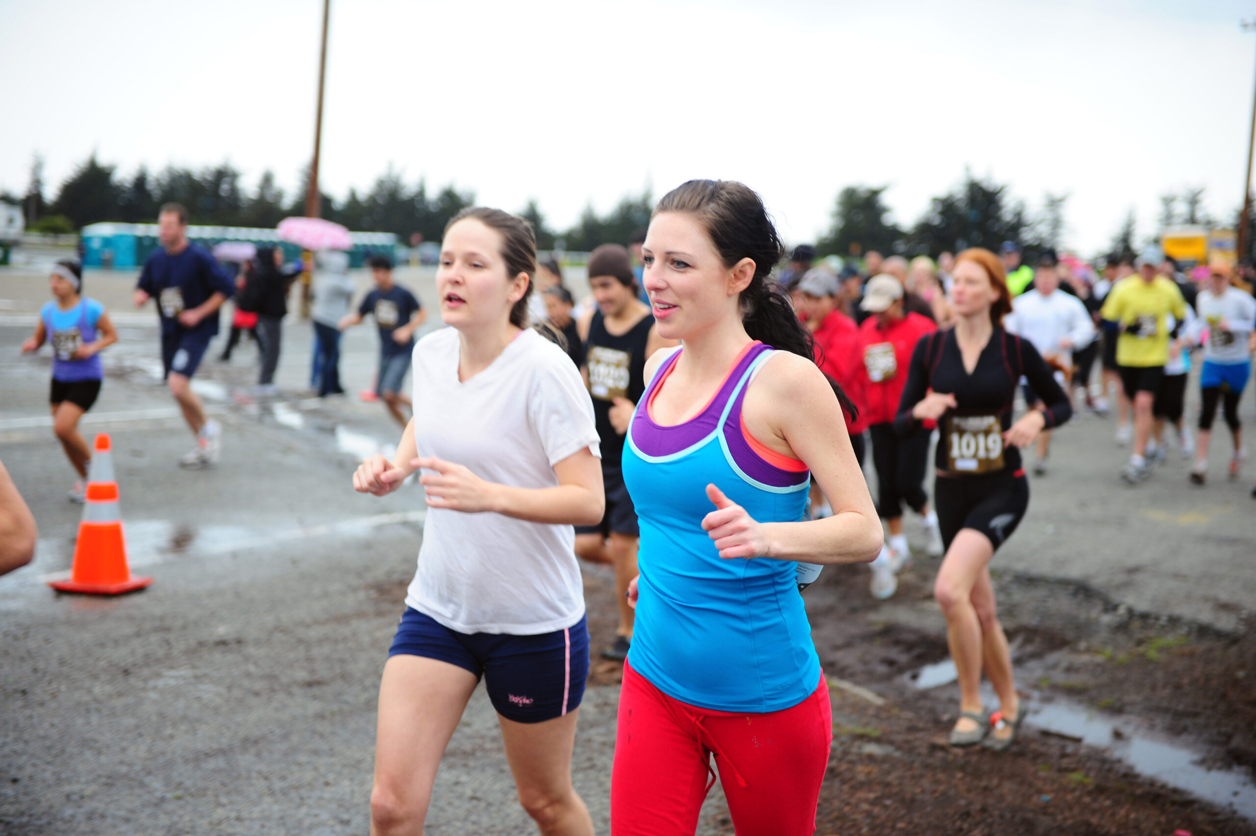 Mulheres a correr em maratona